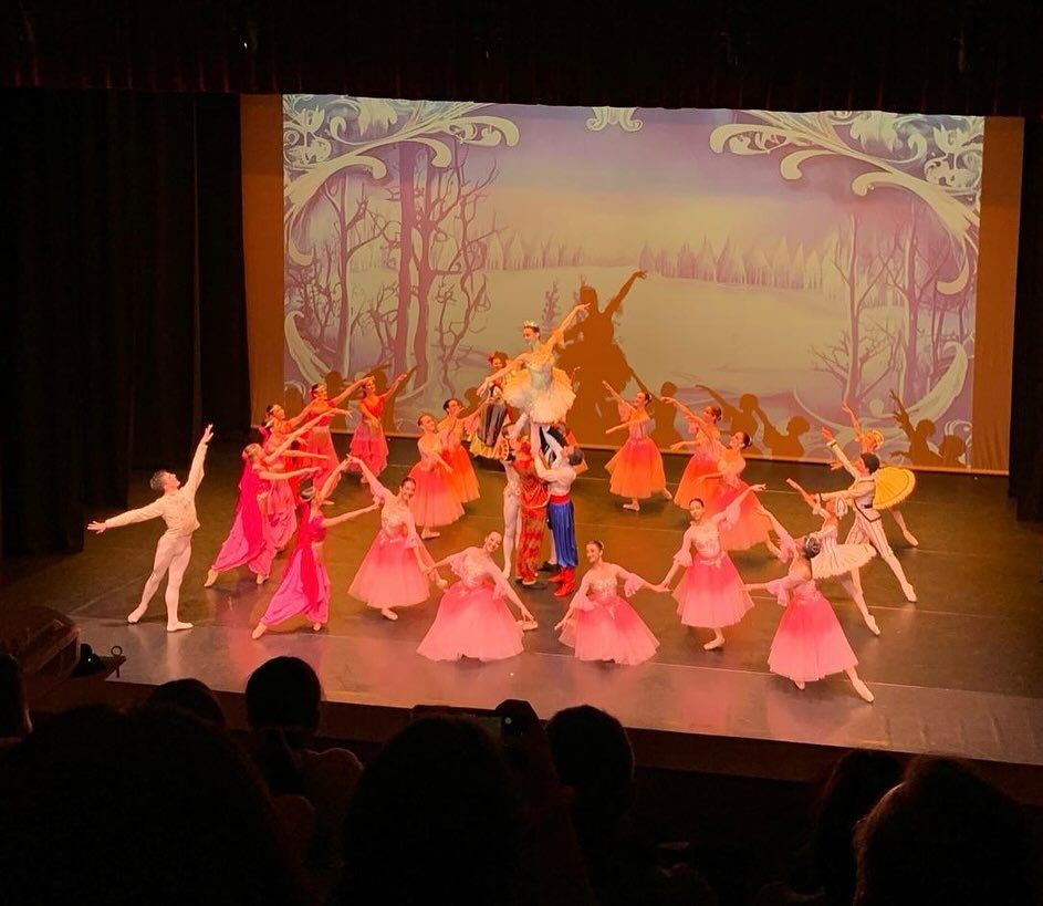 Cuerpo de baile en el Reino de los Dulces